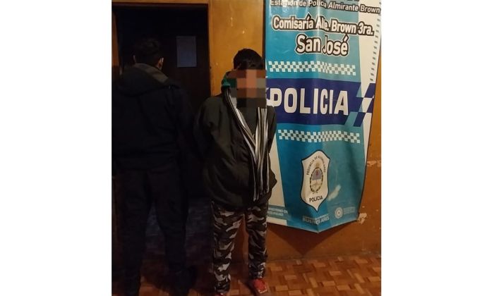 Almirante Brown – Amenazó, robó y huyo, terminó en la comisaría